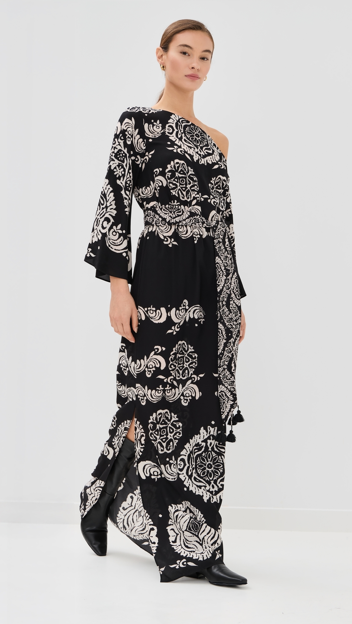 Christy Dress Ornamental Tapestry Onyx Black