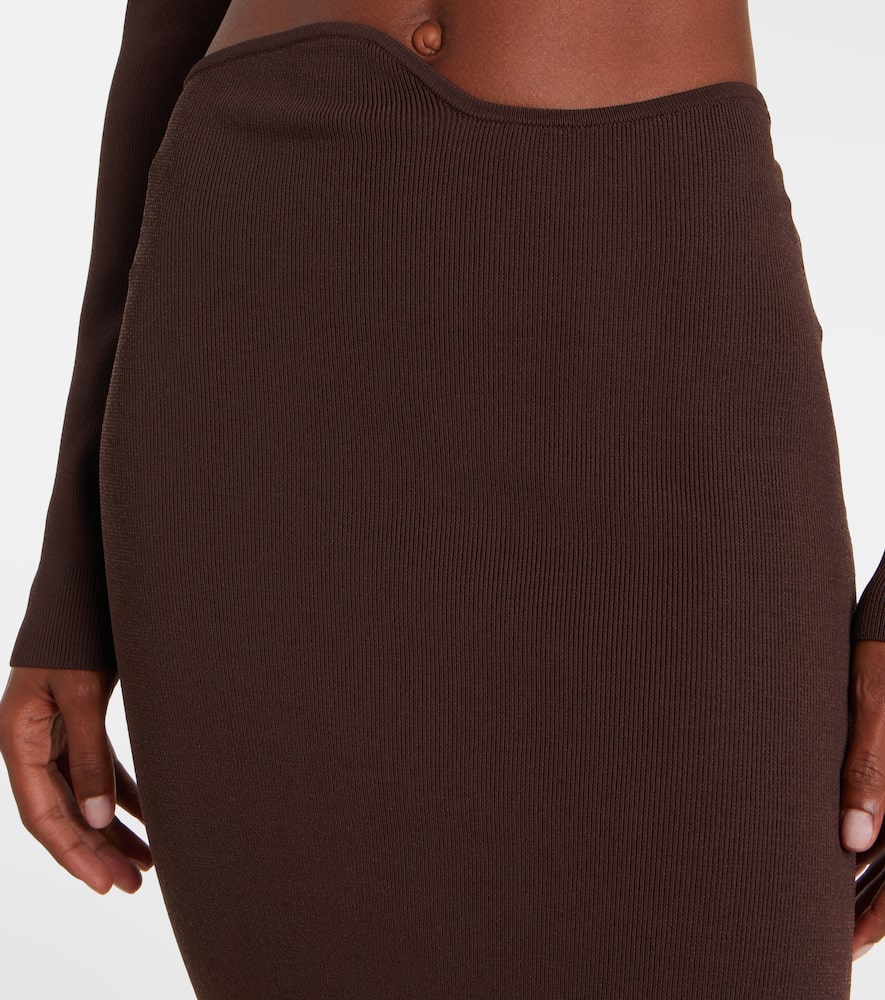 Knitted maxi skirt