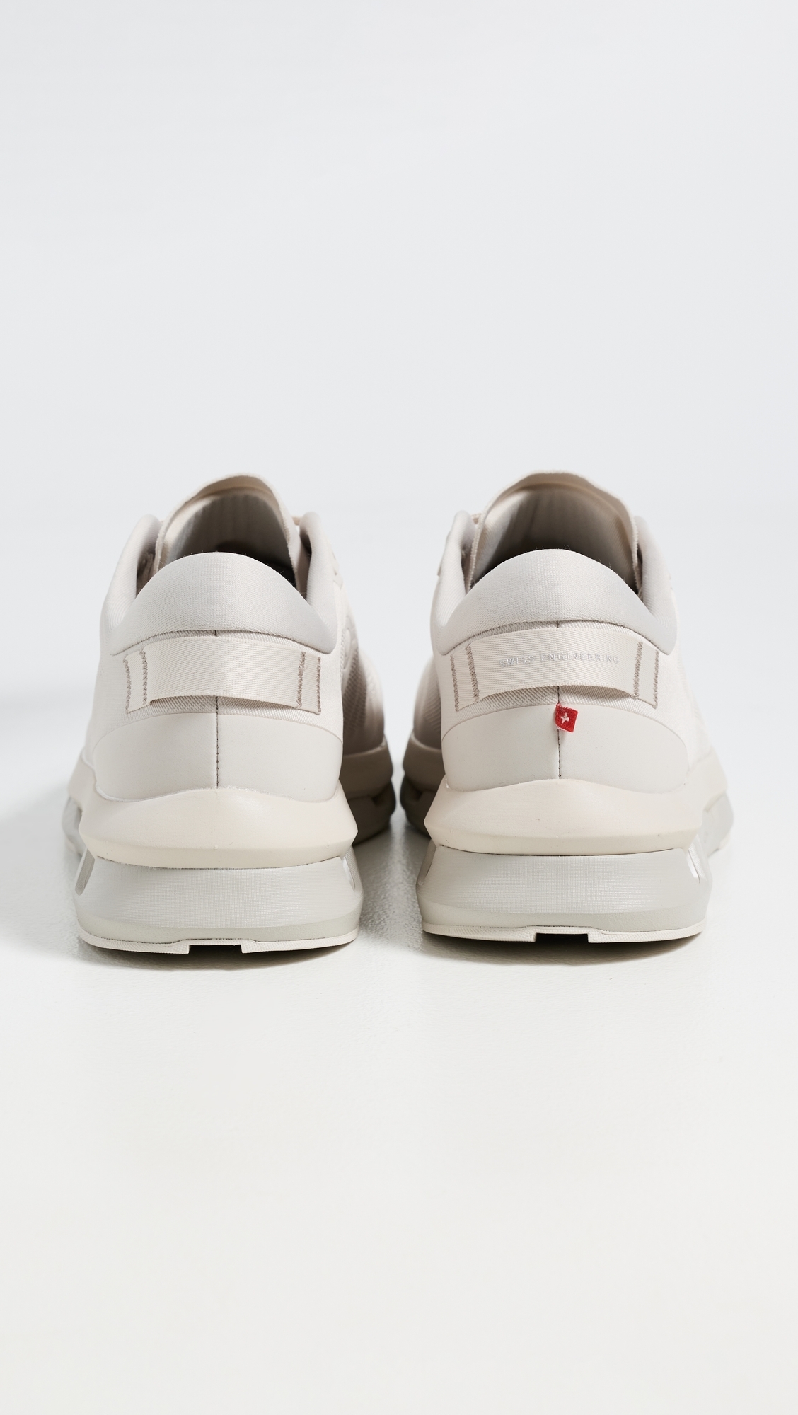 Cloudze Sneakers Pearl/Truffle