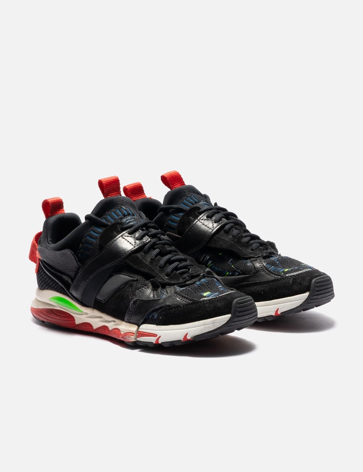 Manifesto Sneakers