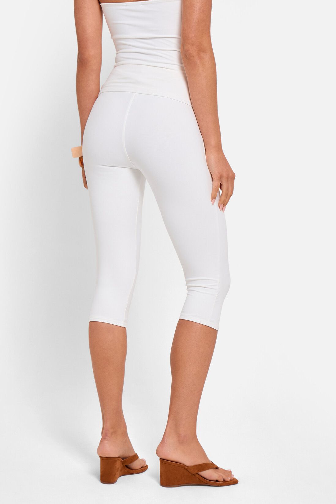 Public Desire Women's High Waist Luxe Slinky Capri Pants in White