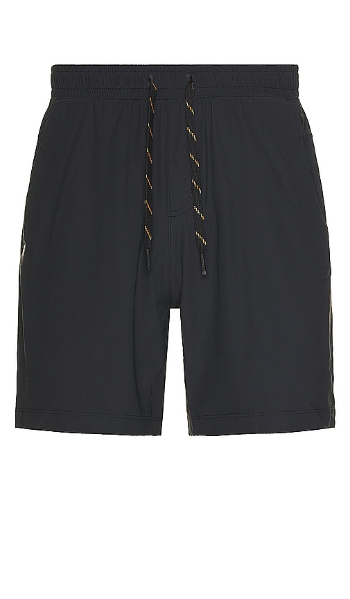 Rhone 7 Pursuit Short in Black. - M also in L, S, XL/1X