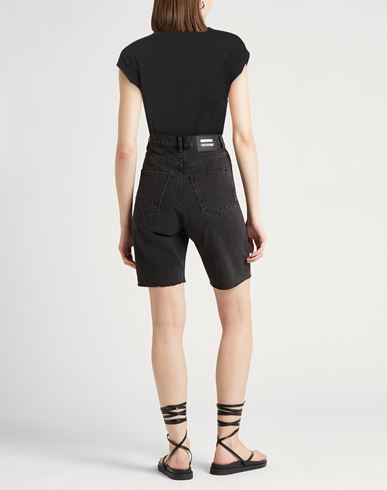 Woman T