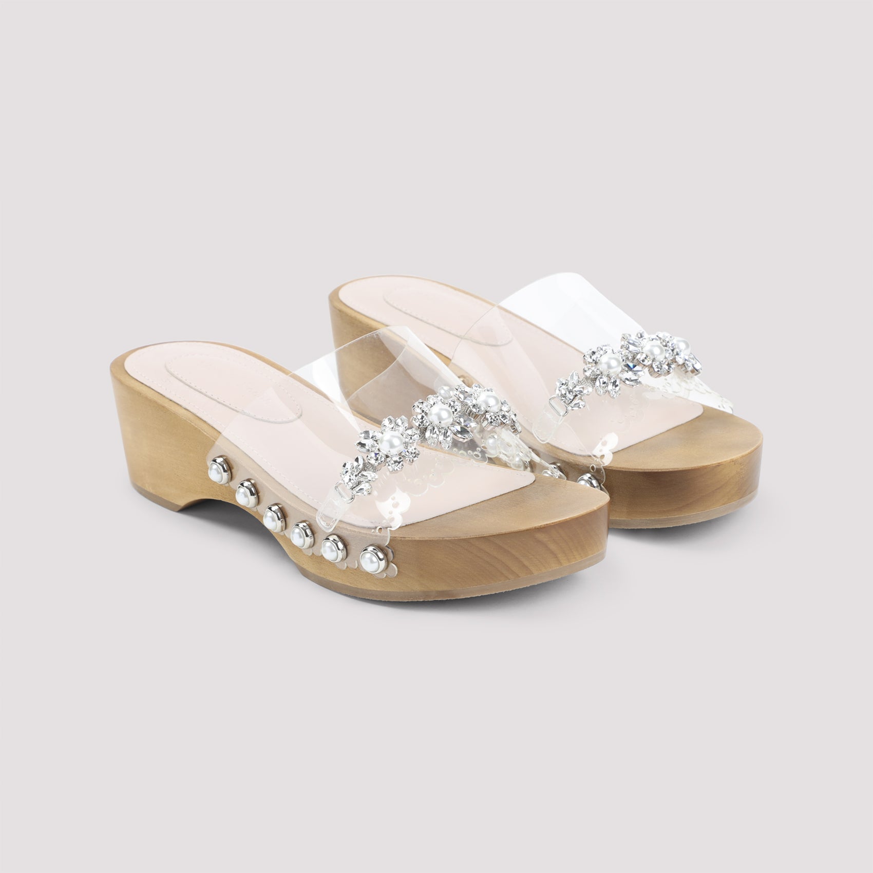 Scalopped Wooden Clog Sandals