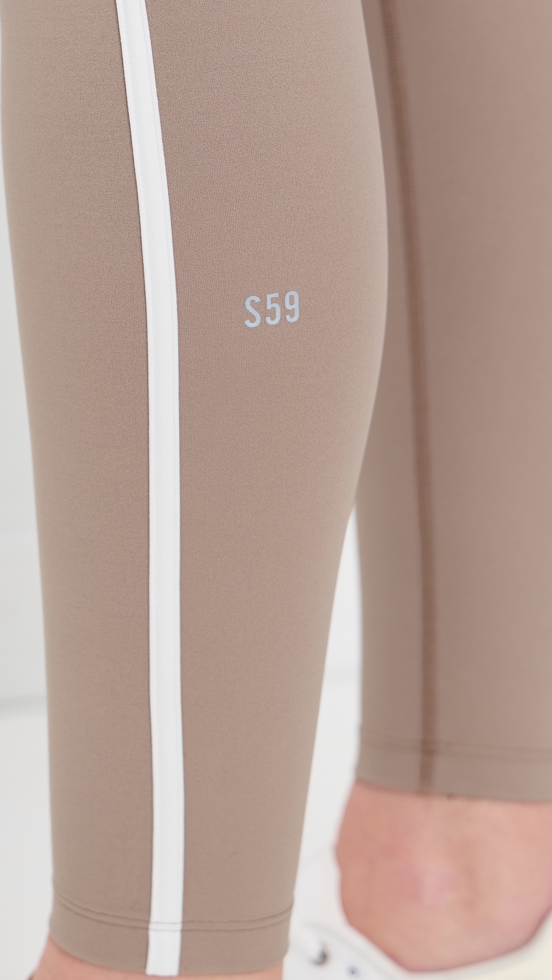 Mia Rigor Leggings Latte/White