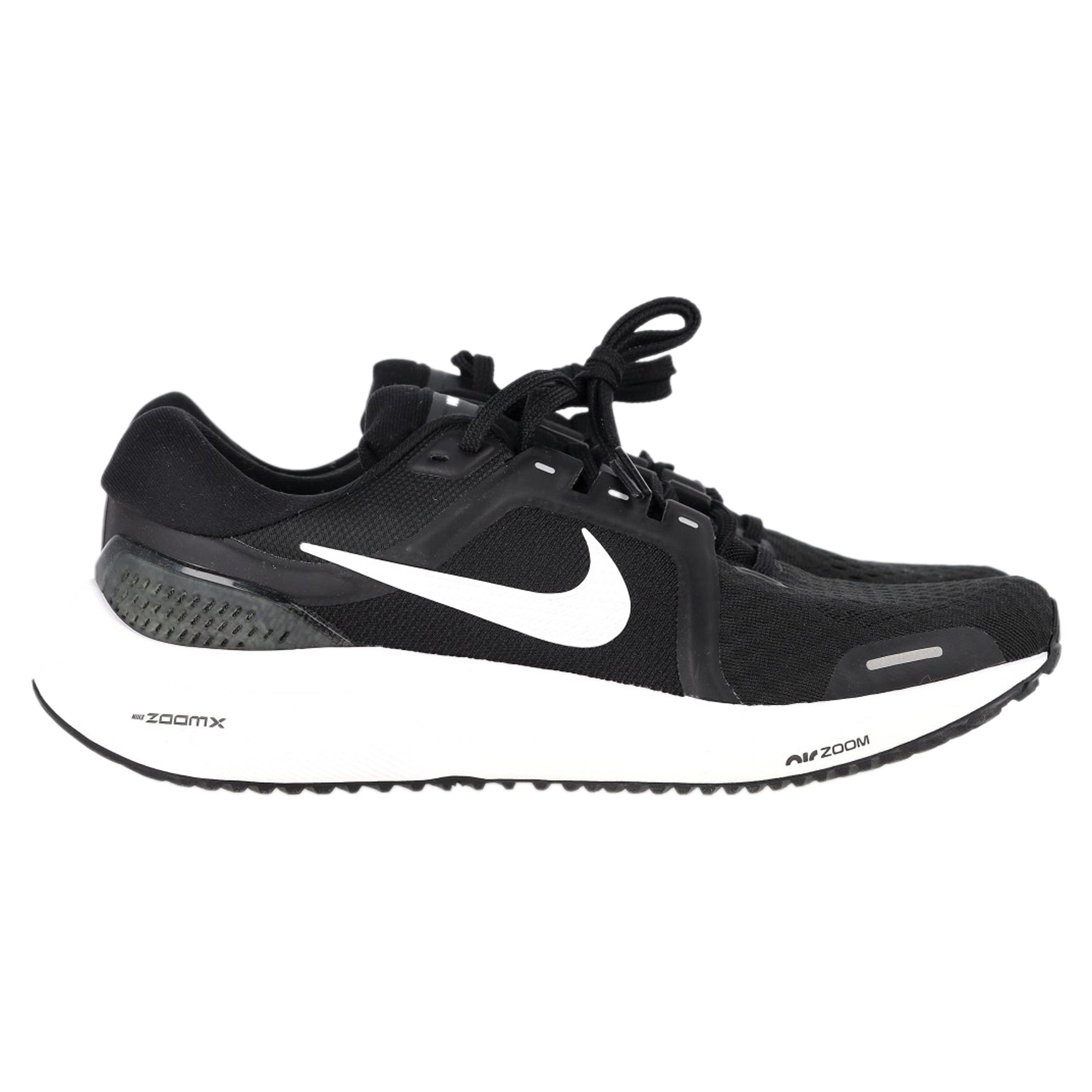 Air Zoom Vomero 16 Sneakers in Black Nylon