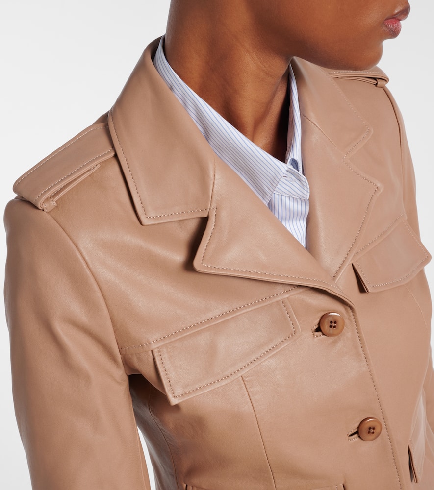 Sleek Statement cropped leather jacket