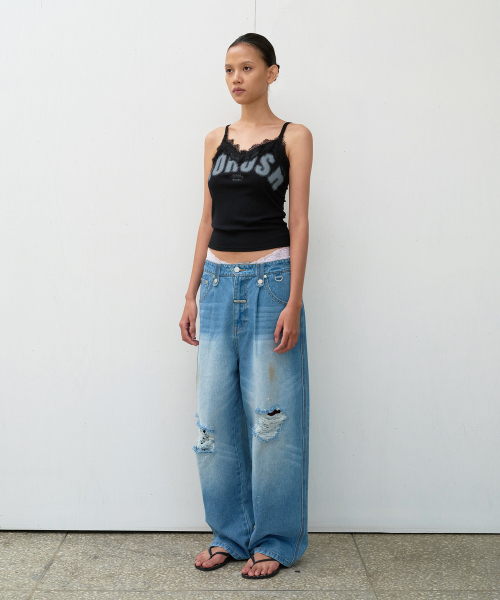 NO RUSH LACE SLEEVELESS BLACK
