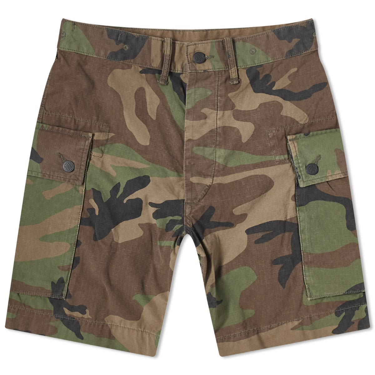 Men's Camo Shorts in Woodland Camo, Size 30" 