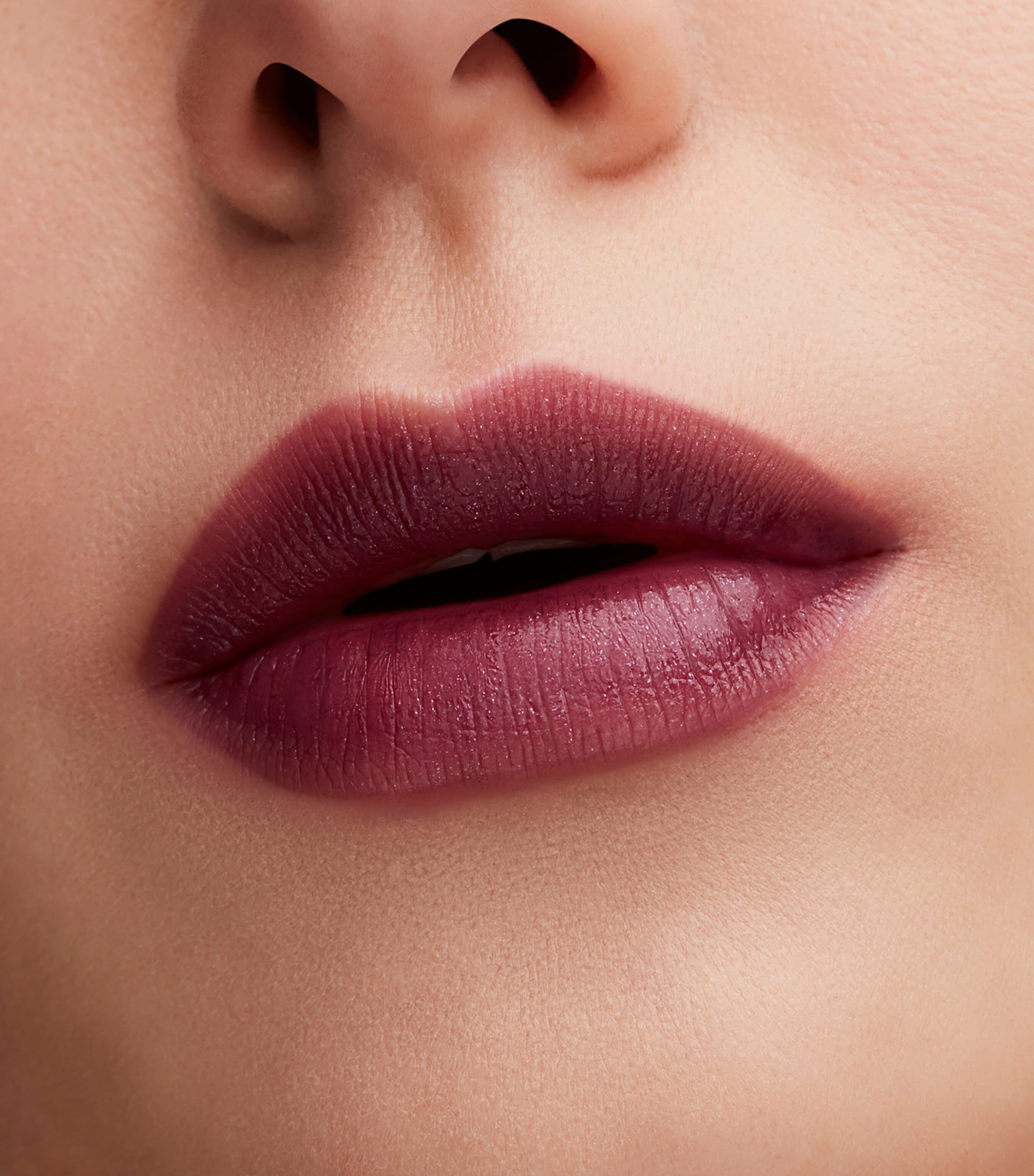 Lustreglass Sheer-Shine Lipstick