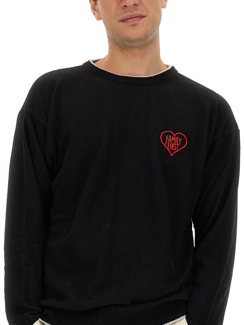 Black Crew Neck Sweaters