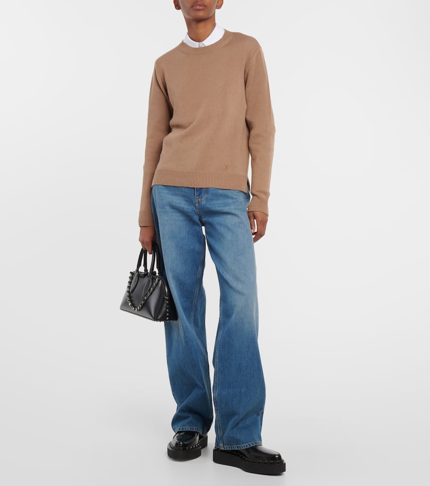 Cashmere sweater
