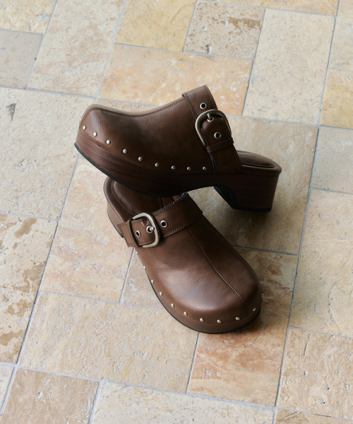 Rivet Clog 2color