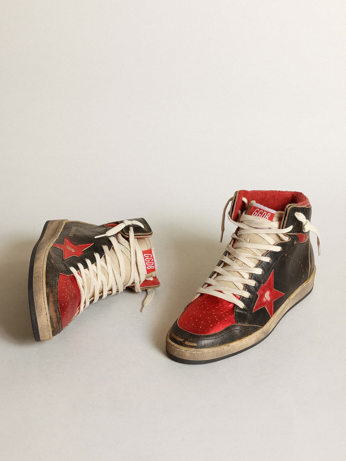 Golden Goose - Men's Sky-star In Glossy Black Leather With Red Star, Man