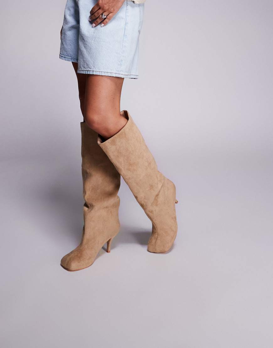 Bordeaux ruched heeled knee boots in sand faux suede-Brown