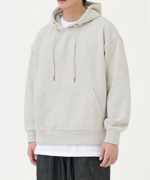 ESSENTIAL HOODED SWEATSHIRT