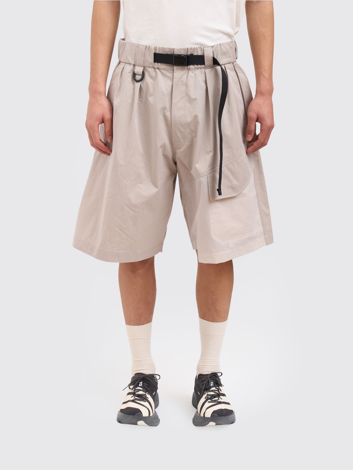 Shorts Men color Beige