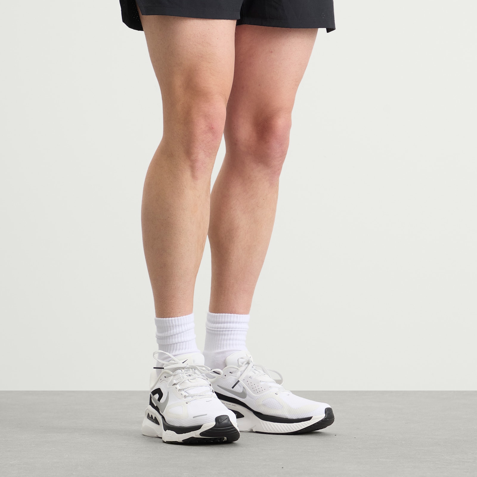 Men's Structure Plus Sneaker in Summit White/Mtlc Silver/Black