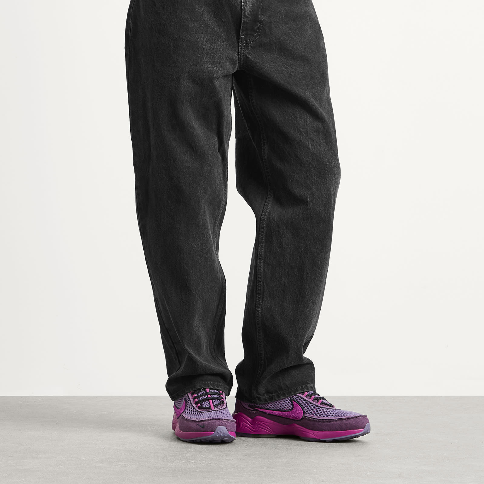 Men's Air Zoom Spiridon Prm Opp3 Sneaker in Fuchsia/Black/Purple