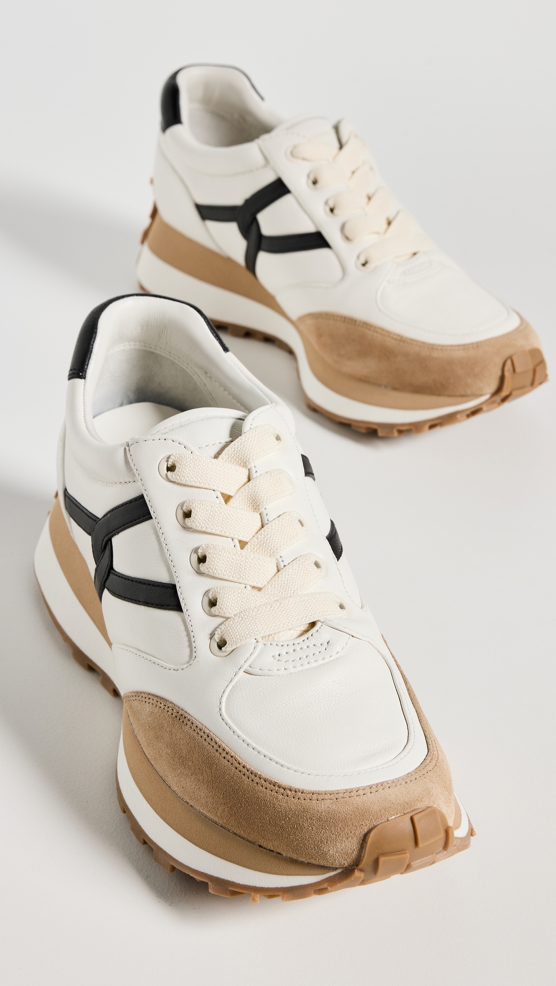 Valentina Sneakers Coconut/Black