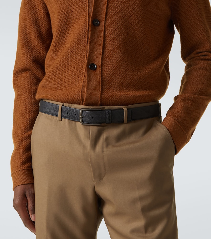 Leather belt