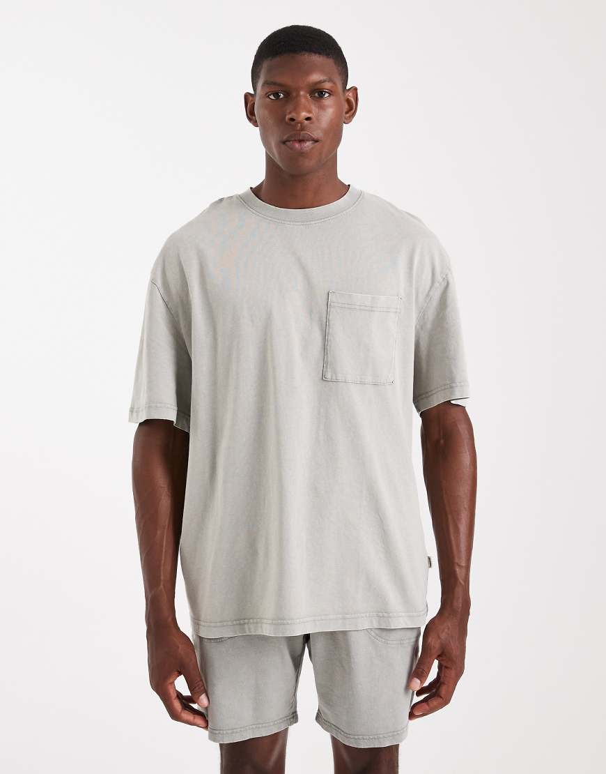 Super oversized t-shirt co-ord in washed light grey
