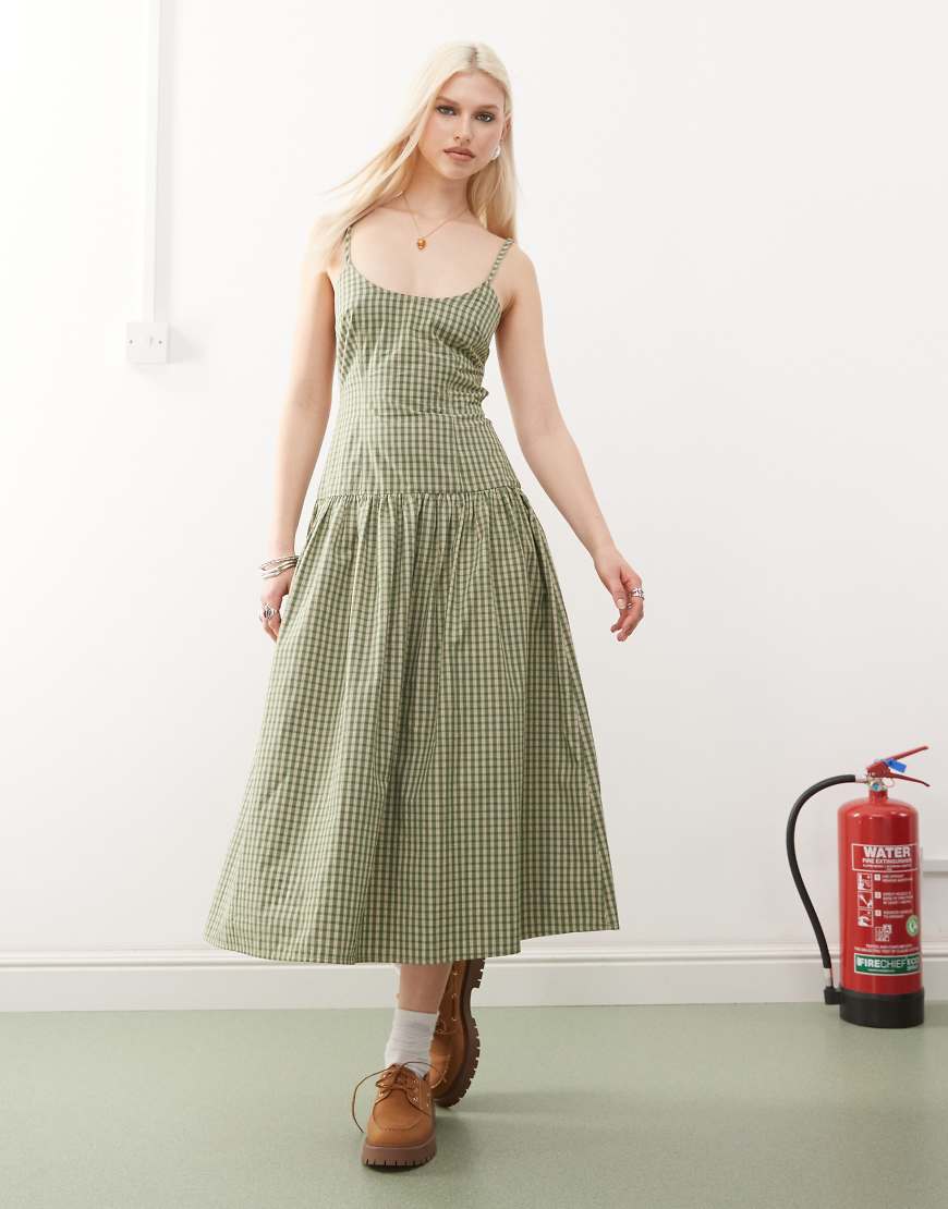 COLLUSION backless drop waist maxi dress in green check-Multi