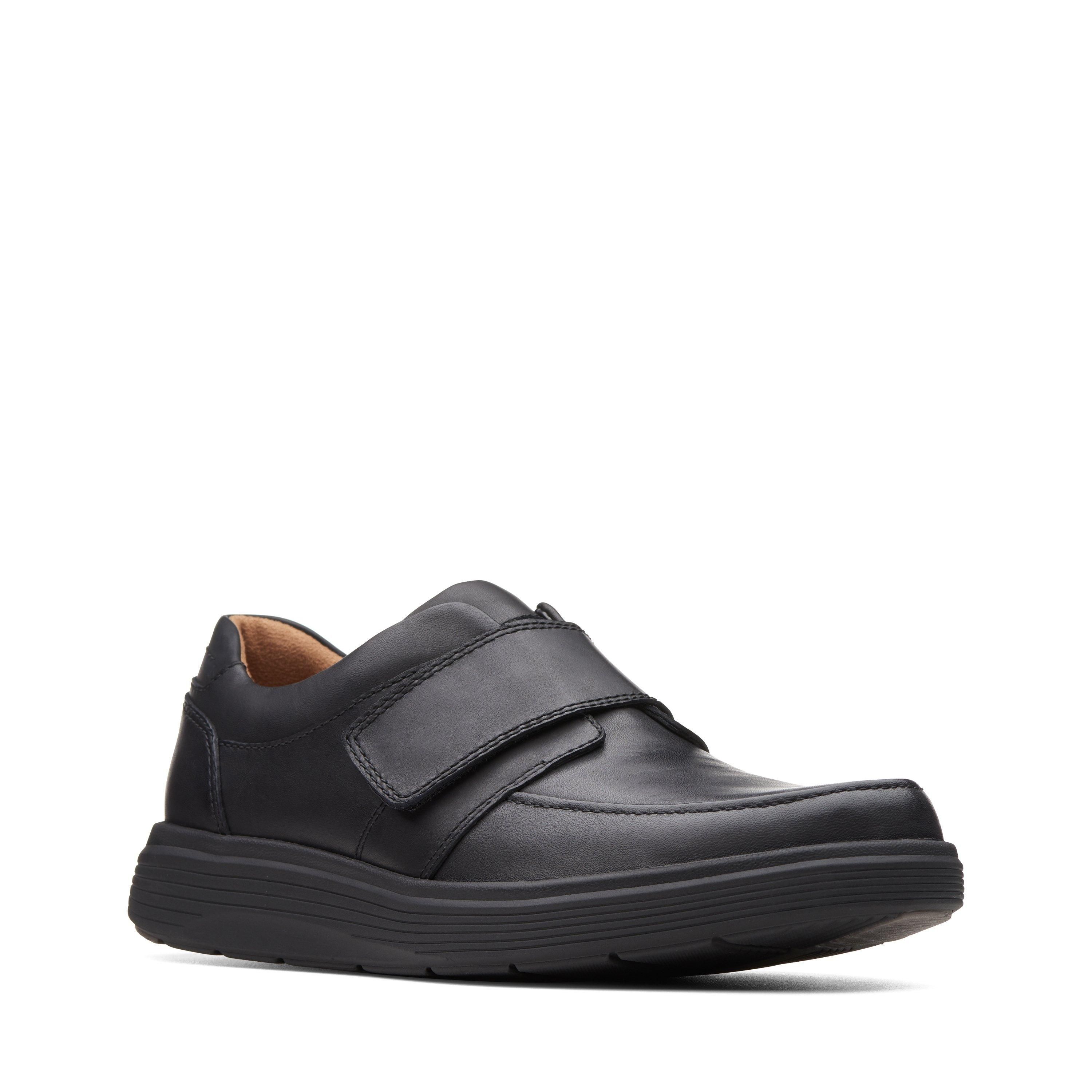 Clarks Men's Un Abode Strap Loafer Black Leather Loafers, Riptape | : 8.5/Wide Fit