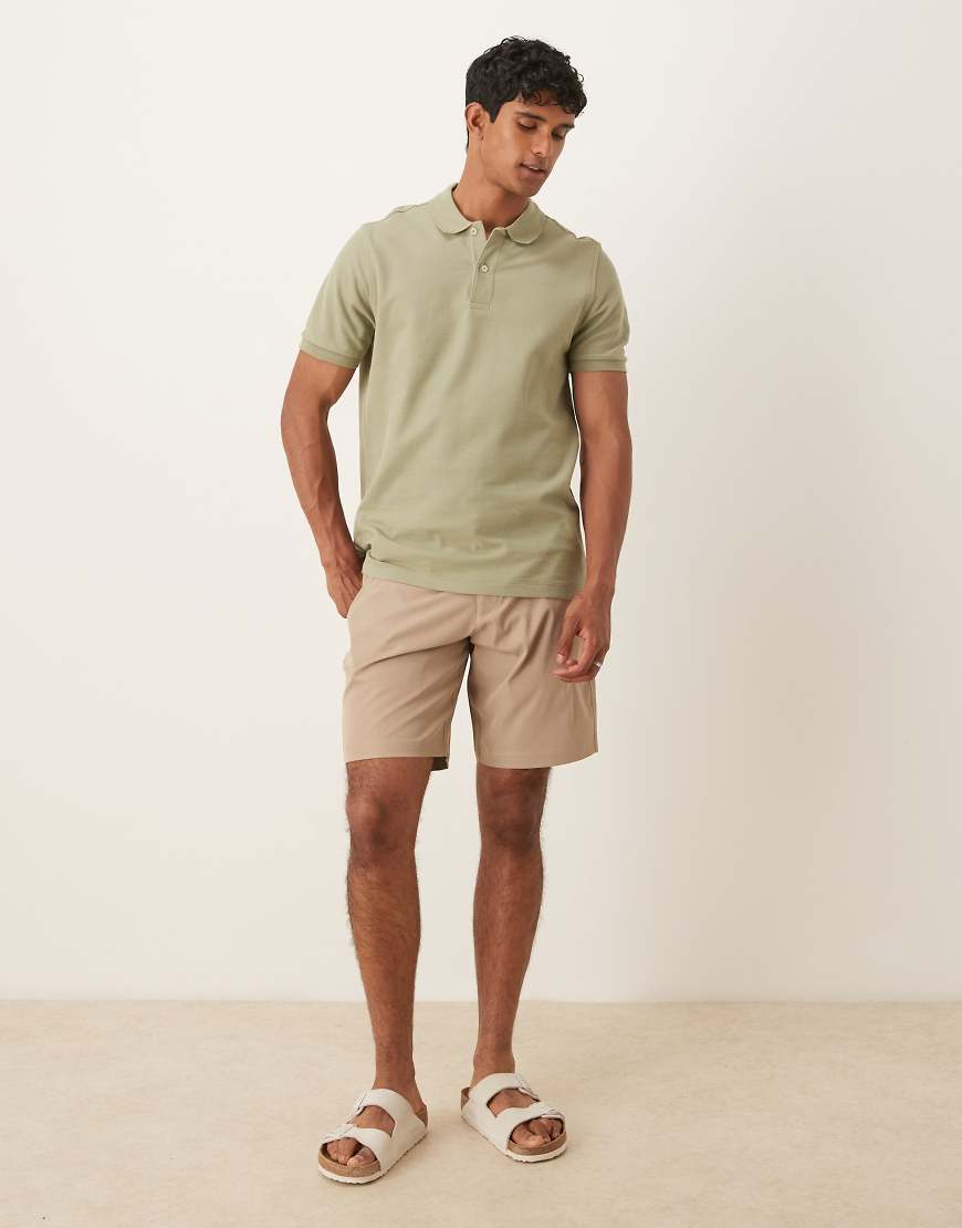 7" tailored shorts in beige-Neutral