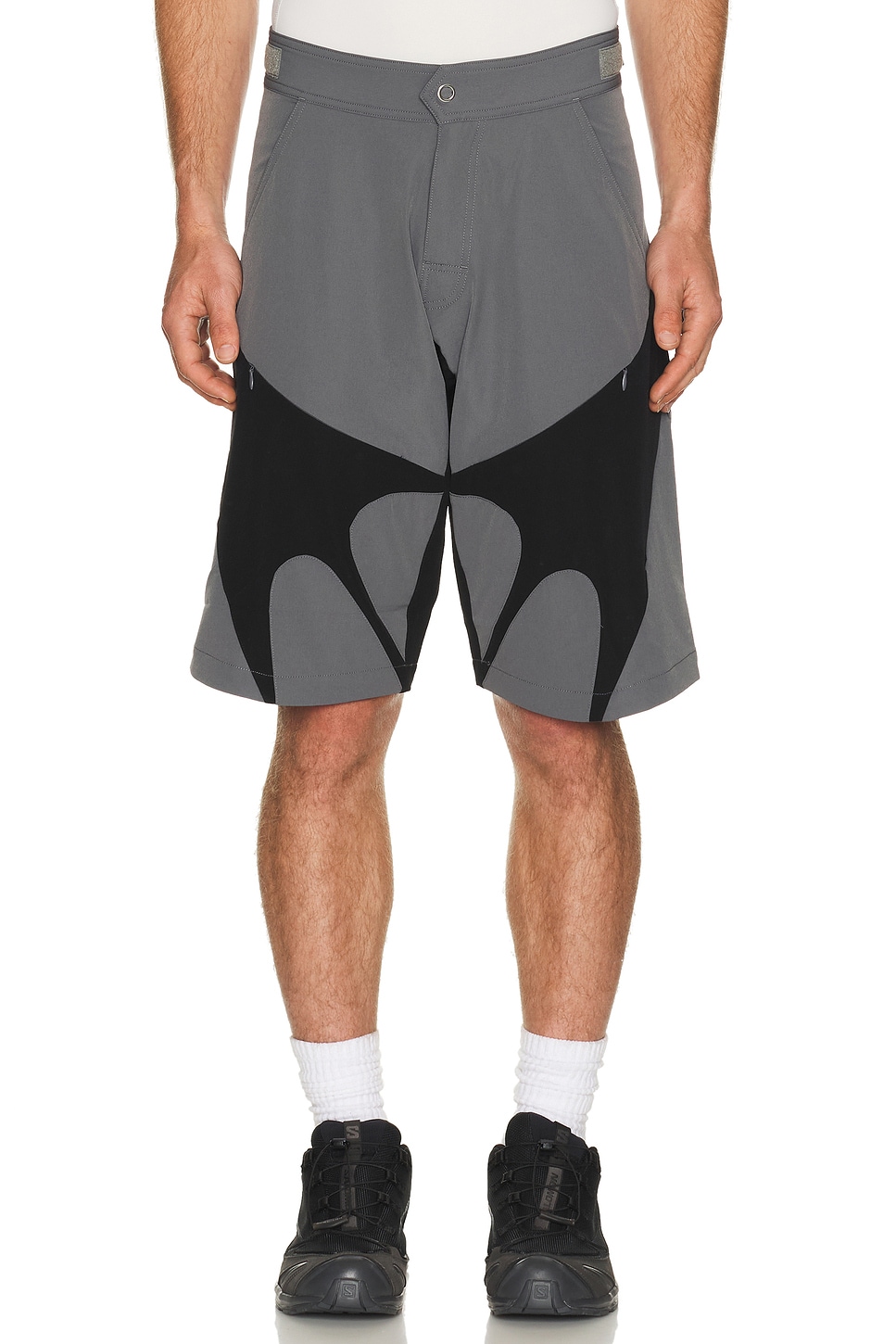 Metalwood Studio Machine Short in Black - Grey. 32 also