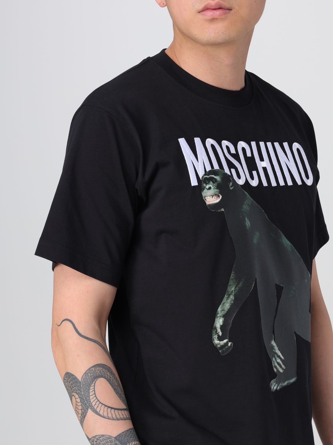 T-Shirt Men color White