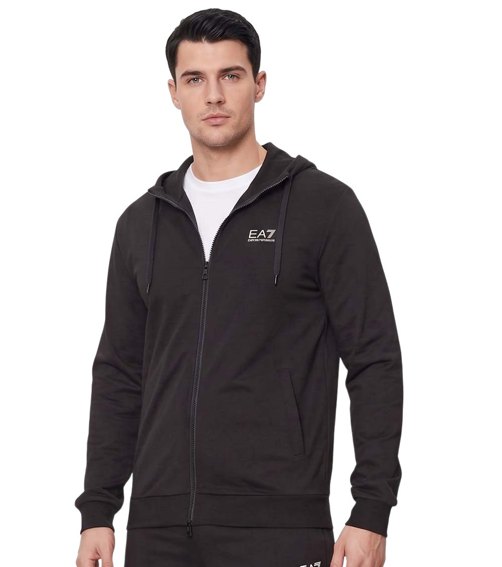 Black Hood Sweatshirt