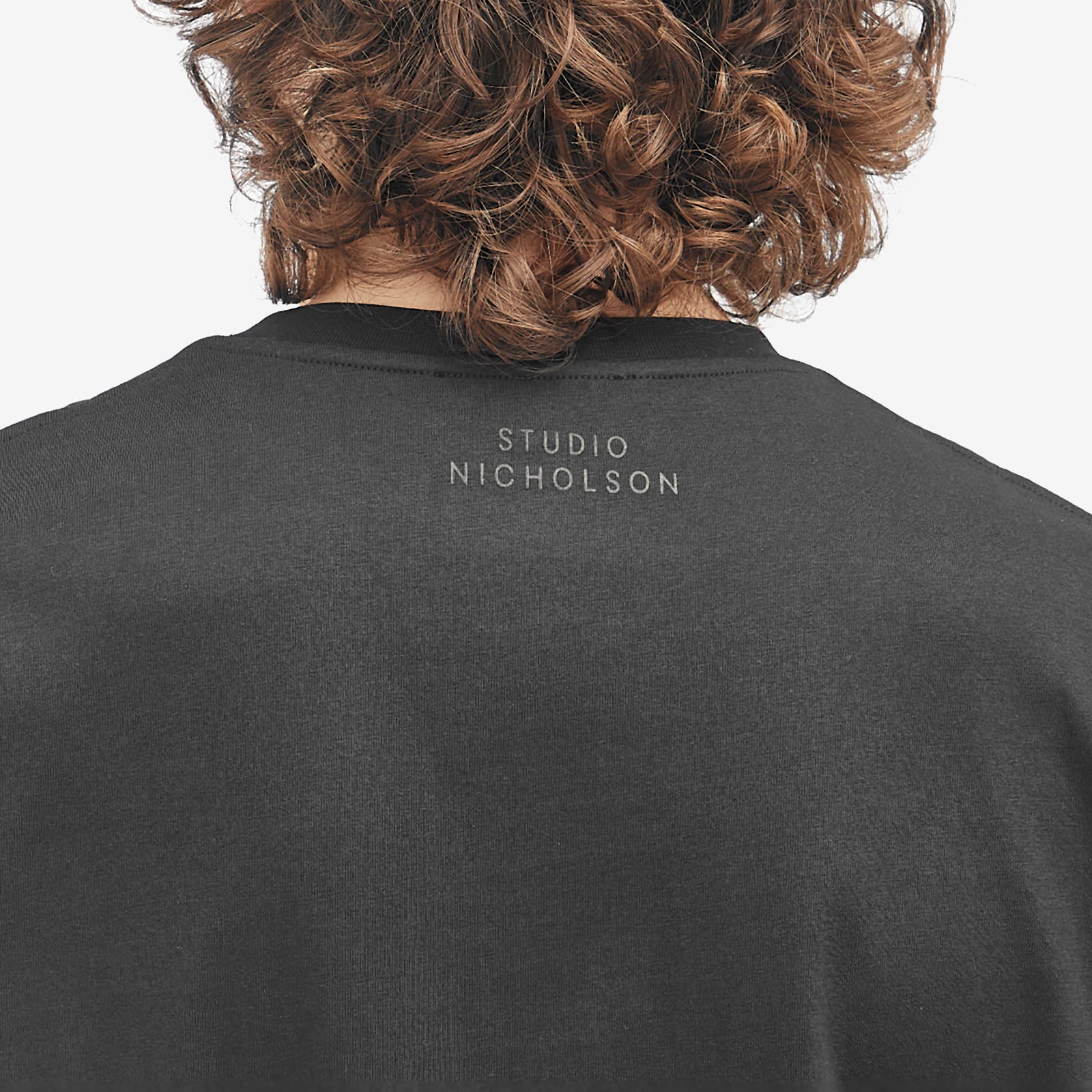 스튜디오 니콜슨 Men's Bric T-Shirt in Black BRICSNM-911-BLK
