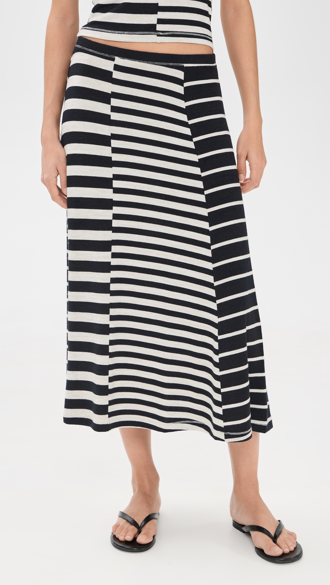 The Knit Mixed Stripe Skirt salmt