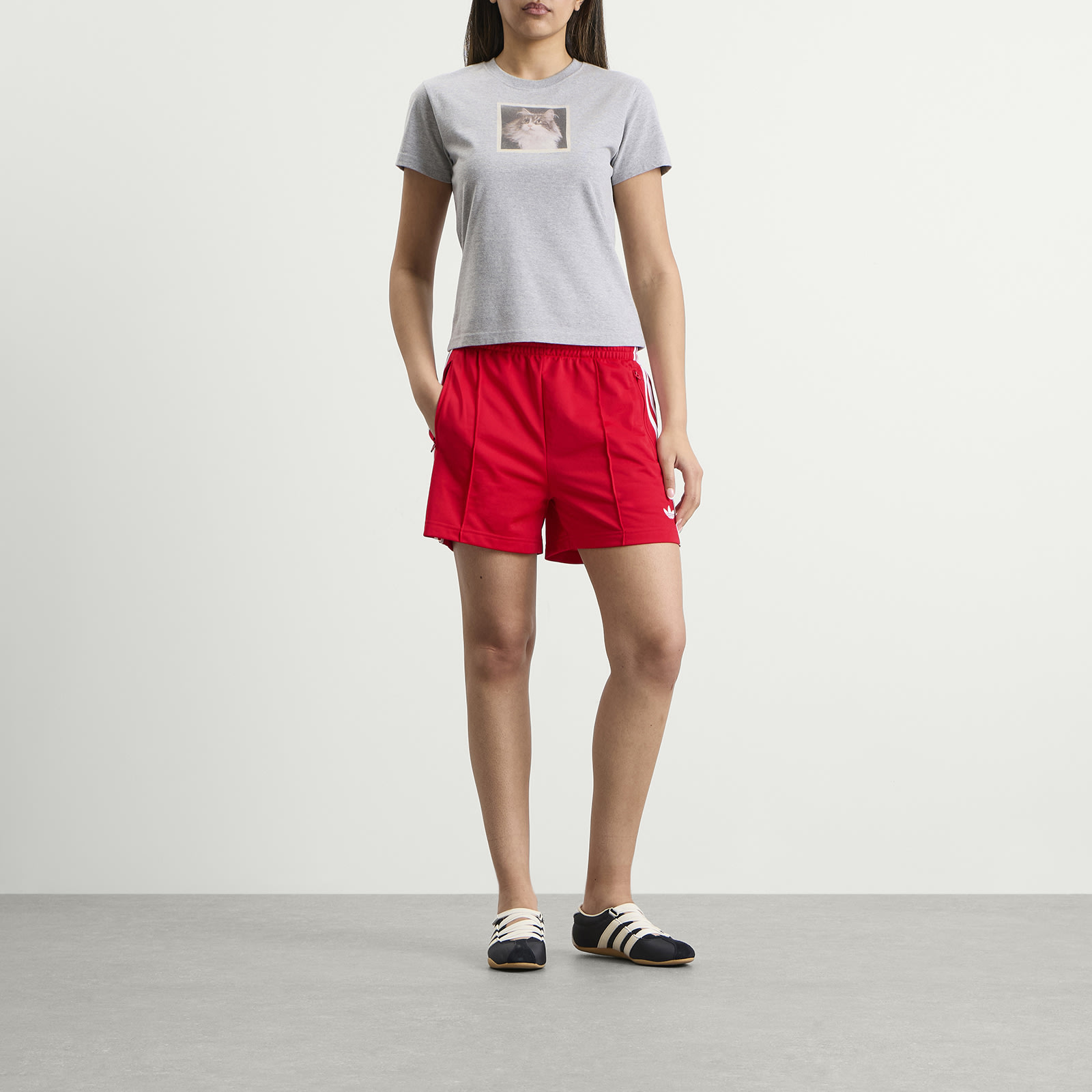 Women's Firebird Shorts Better Scarlet/White