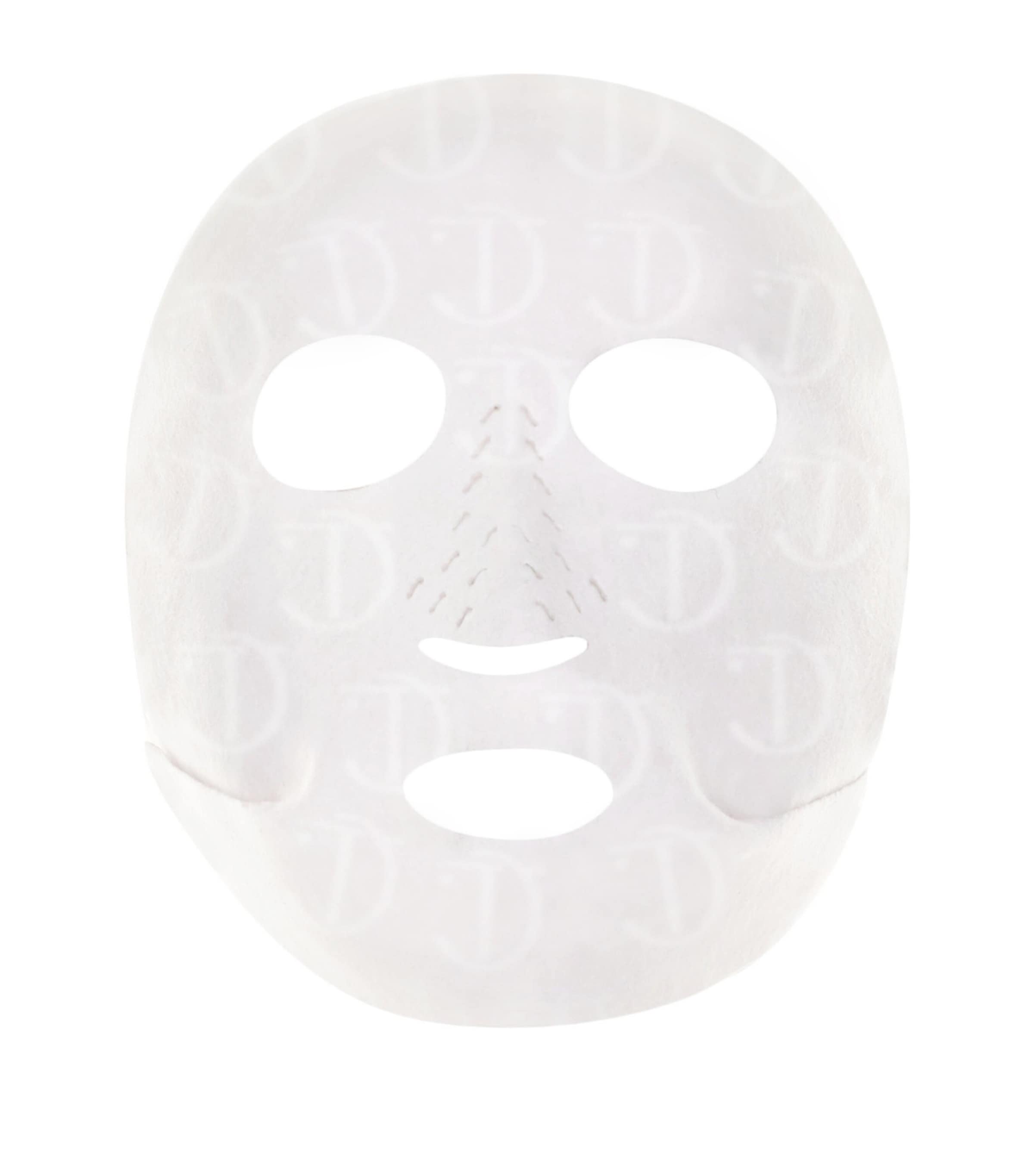 Instant Magic Facial Dry Sheet Mask