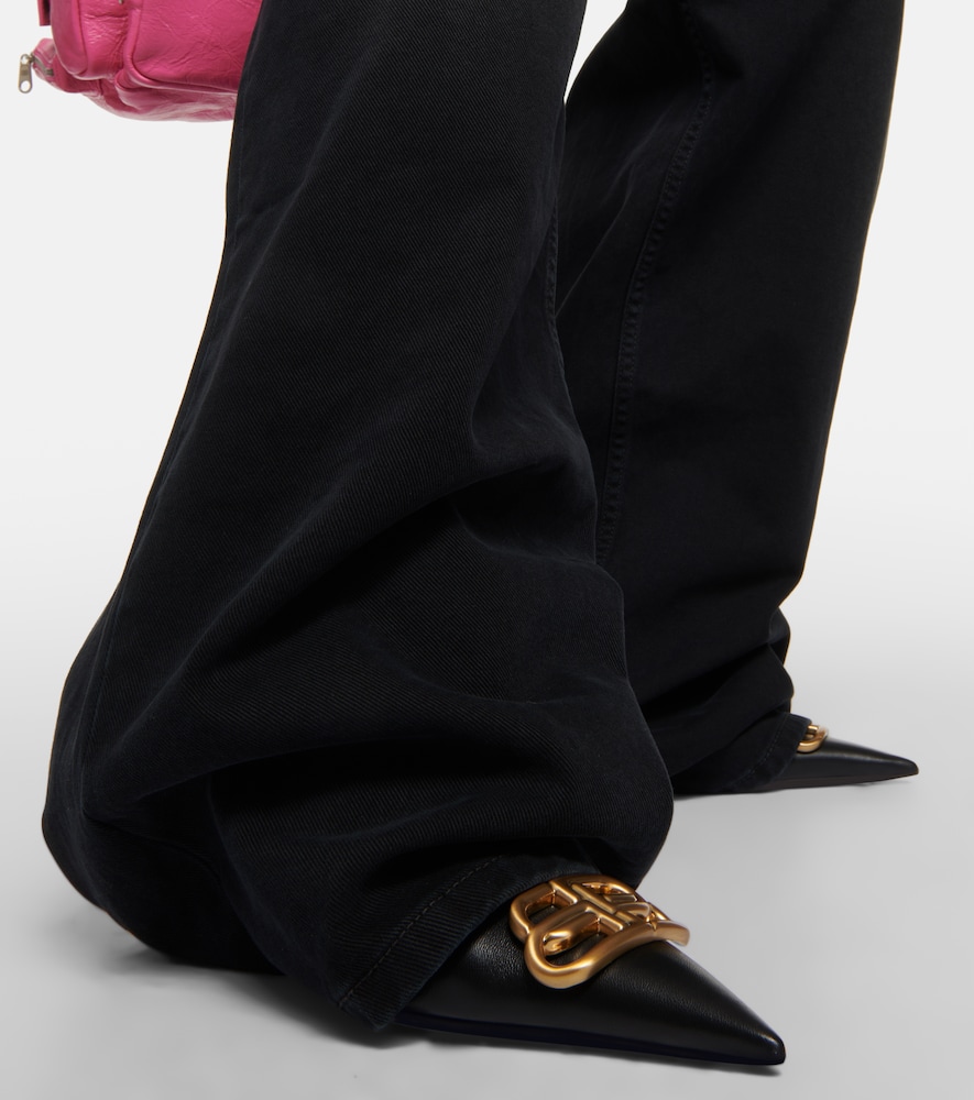 High-rise wide-leg jeans
