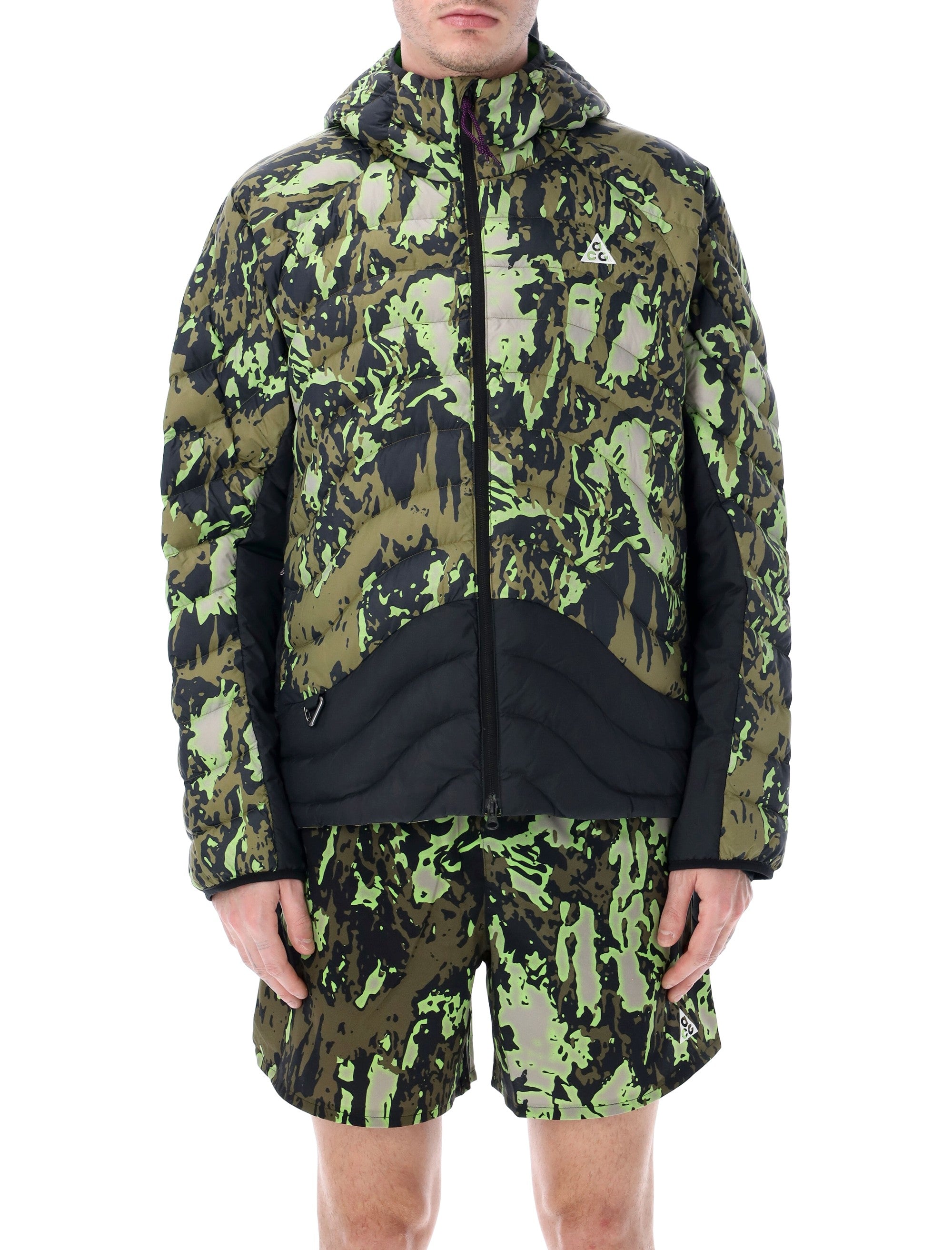 Lightweight Water-Resistant Thermoregulatory Jacket - Size L
