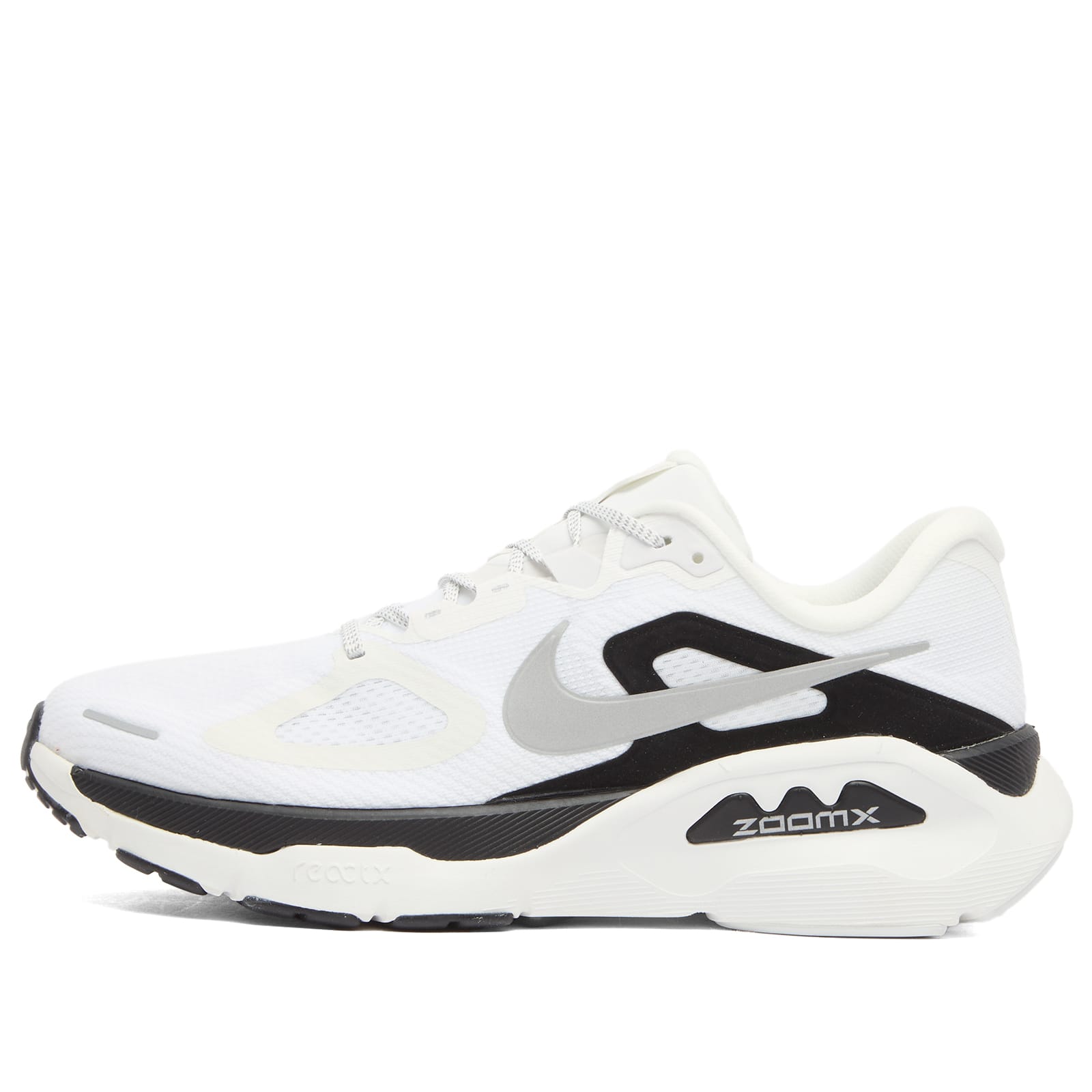 Men's Structure Plus Sneaker in Summit White/Mtlc Silver/Black