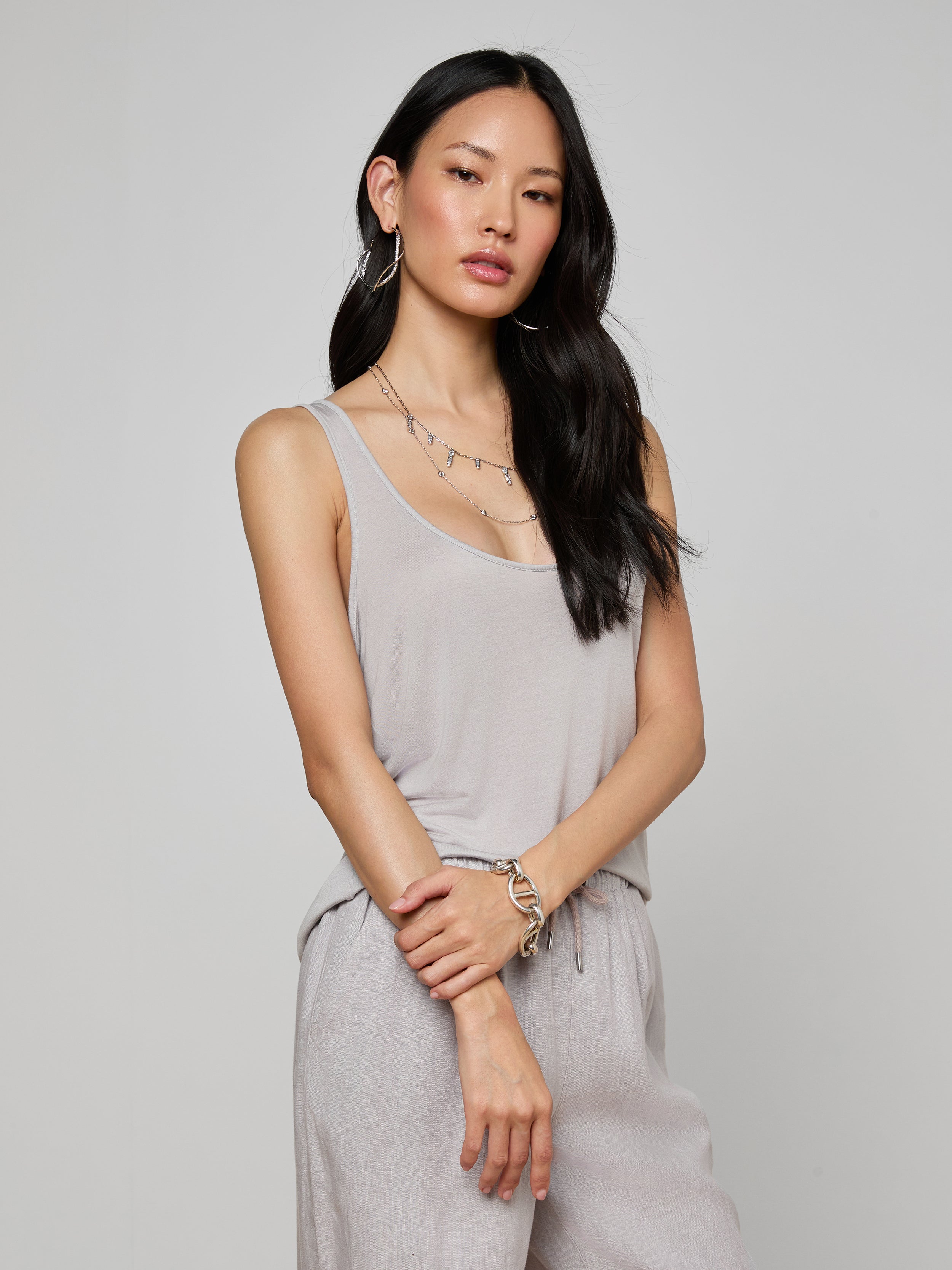 Celia Scoopneck Tank Top In Light Pewter