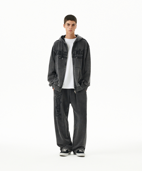 WASHED CUT OFF APPLIQUE SWEAT PANT BLACK