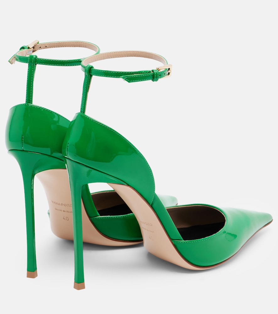 Vertigo patent leather pumps