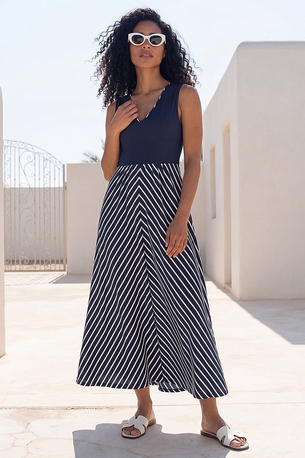 Roman Women's Chevron Print Ribbed Midi Dress in Navy