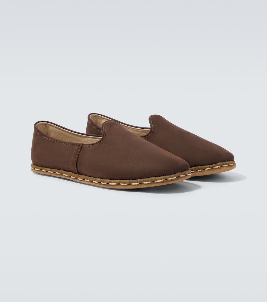 Leather slip-on shoes
