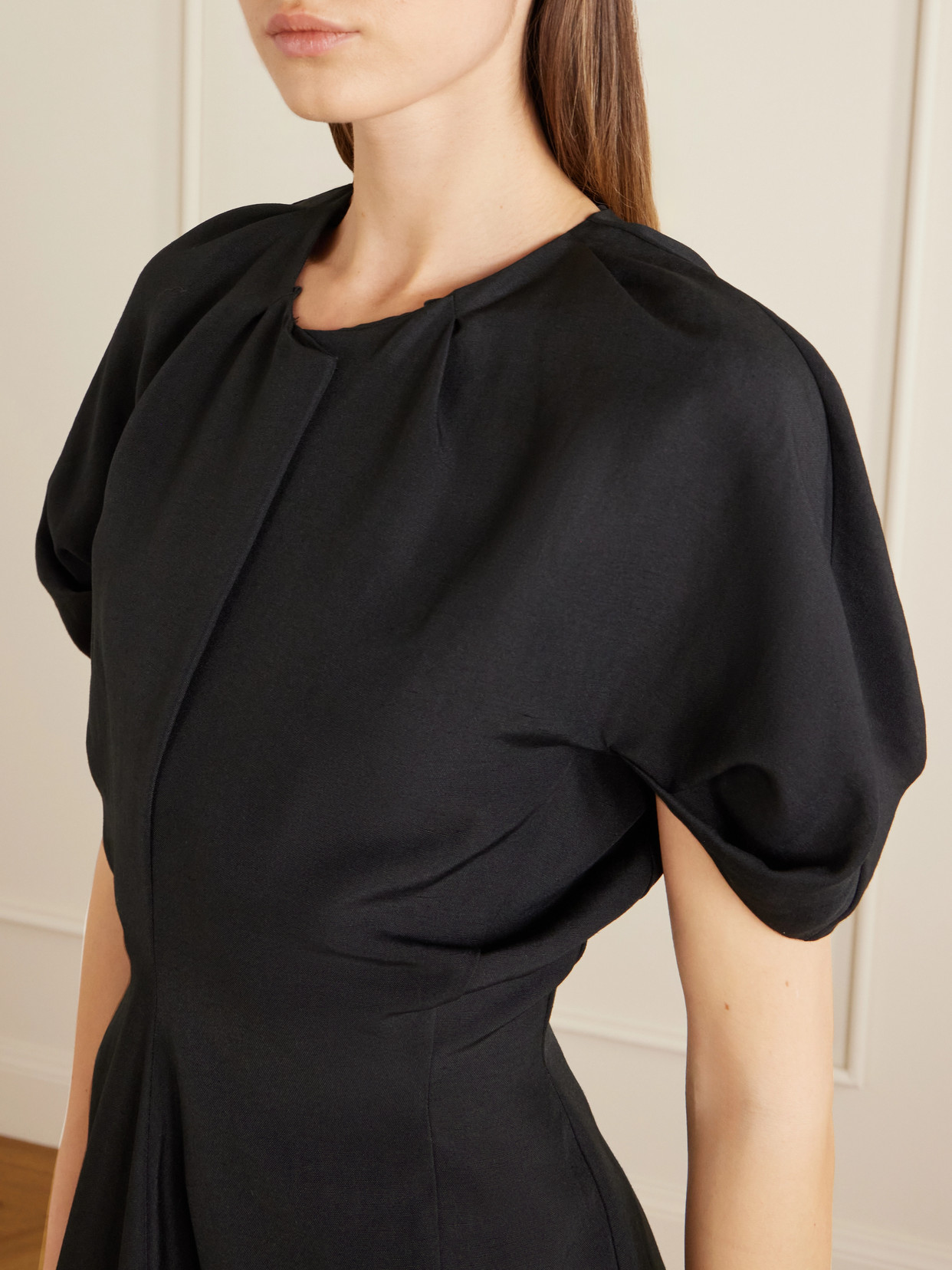 Ria Woven Midi Dress - Black