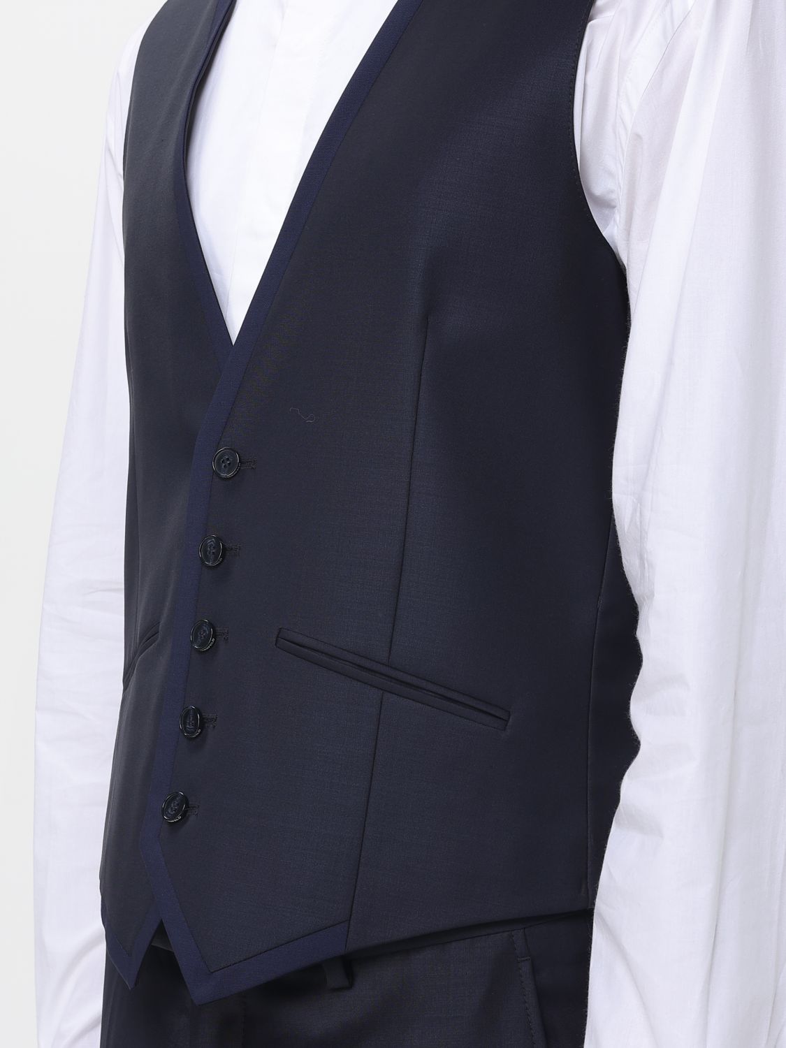 Suit Men color Blue