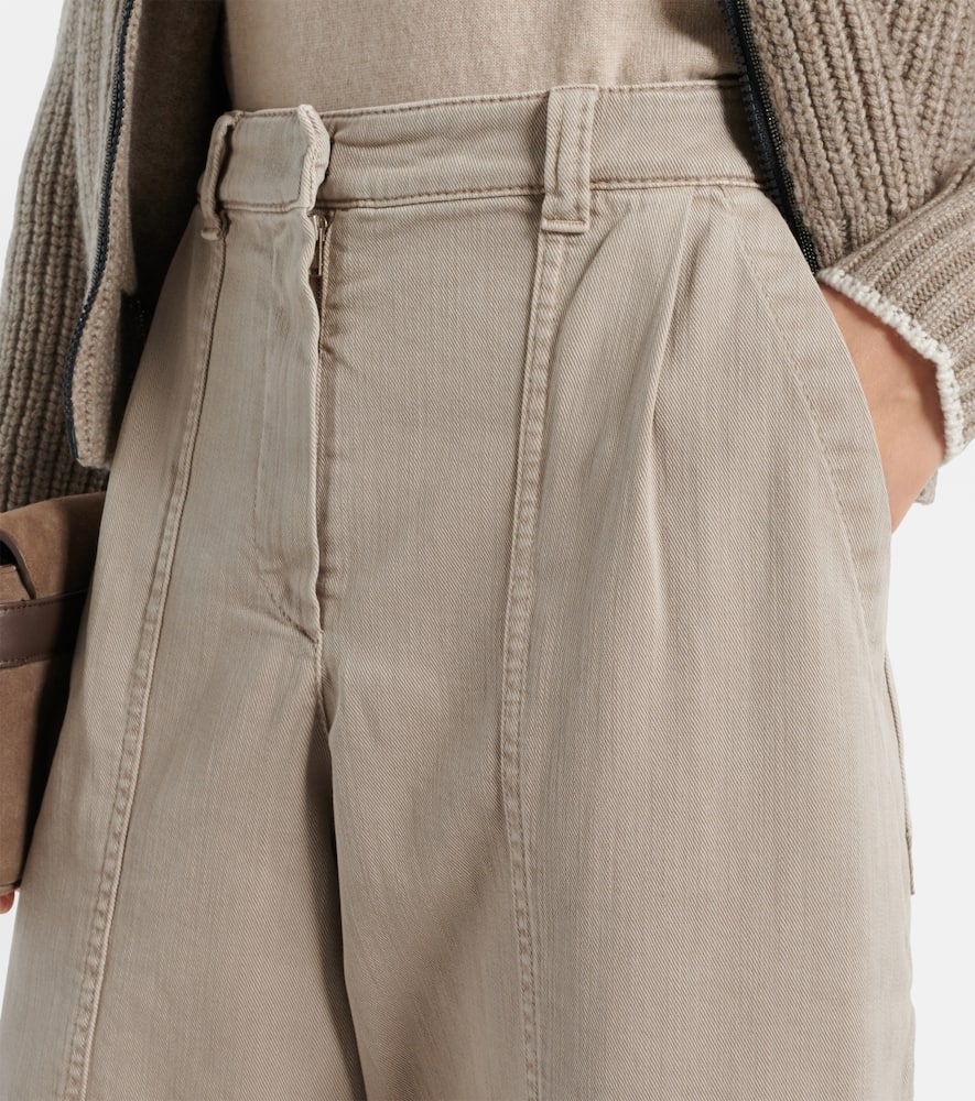 Mid-rise wide-leg jeans