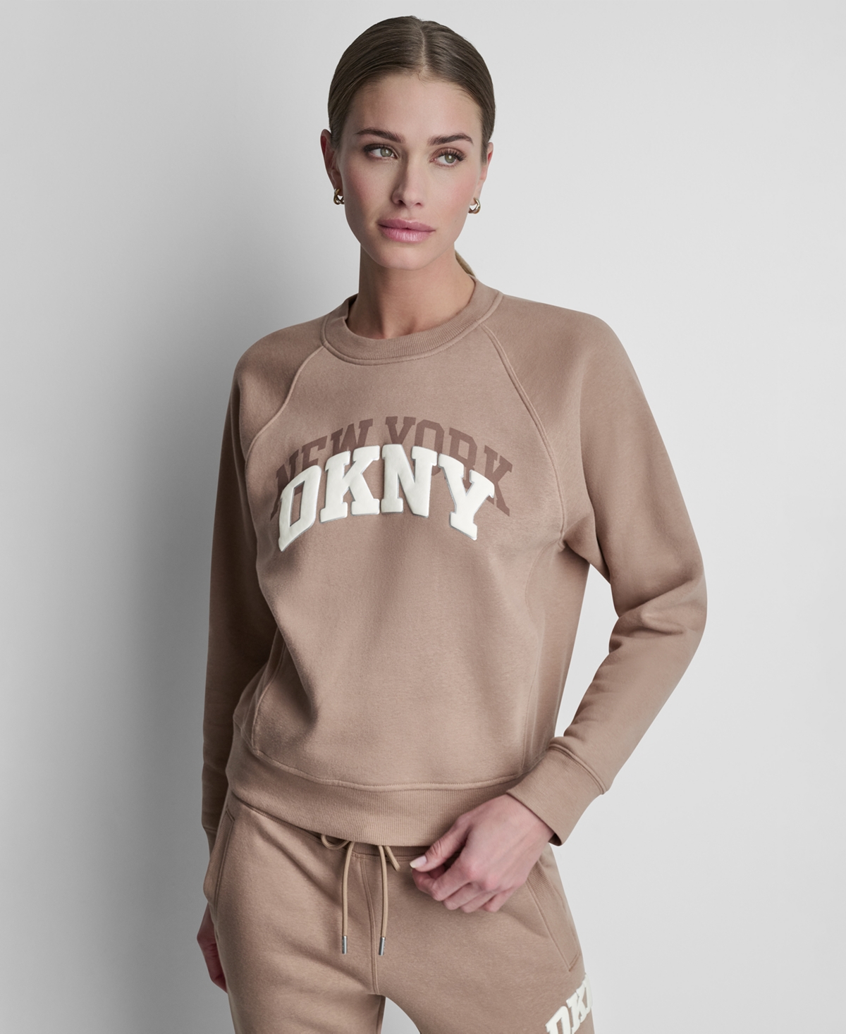 Women's Ny Shadow Varsity Logo Crewneck Sweatshirt - Woodsmoke