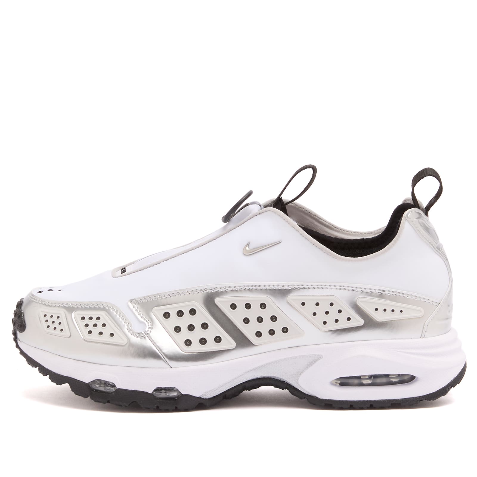 Women s Air Max SNDR Sneakers White / Black / Metallic Silver