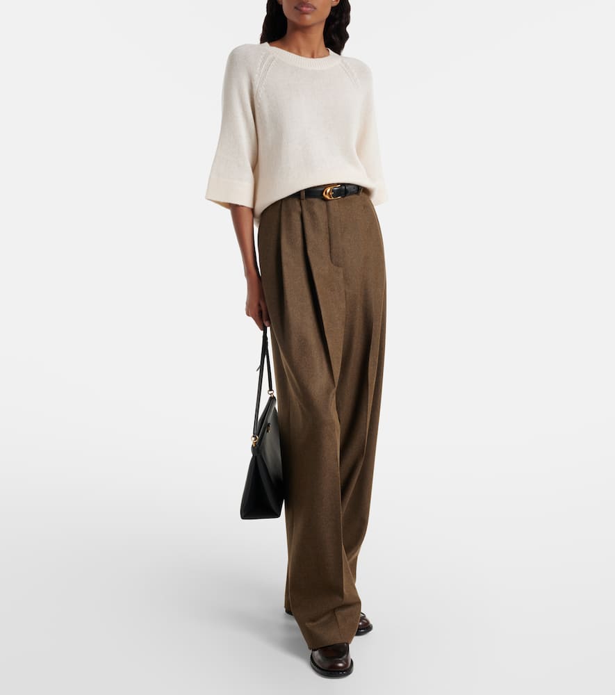 Wool and cashmere sweater